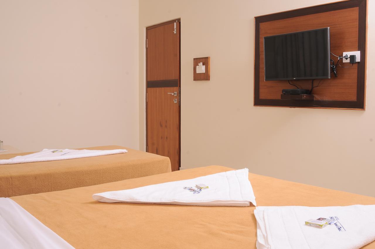 Hlv Grand Inn