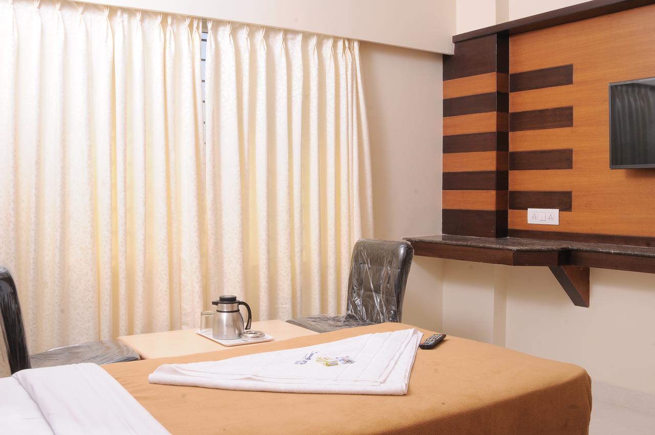 Hlv Grand Inn Bangalore
