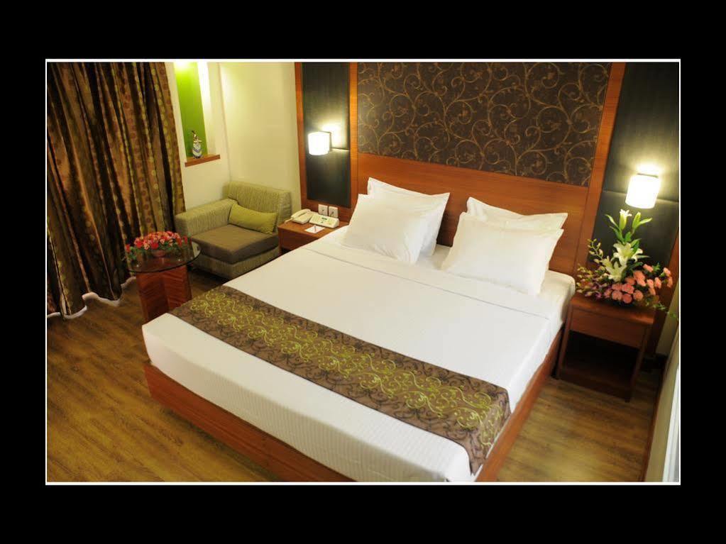 Hotel Comfort Vijay Residency 3*