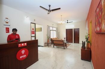 Oyo 2388 Hebbal Hotel 3*