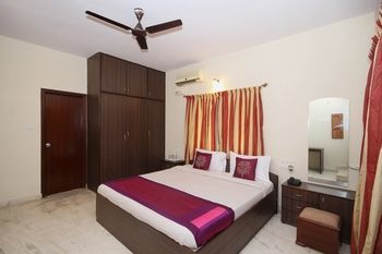 Oyo 2388 Hebbal Hotel 3*