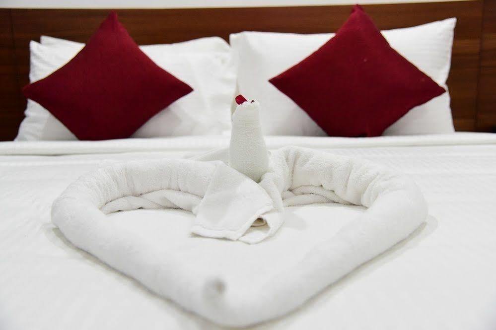 The Royal Comfort Hotel 3*
