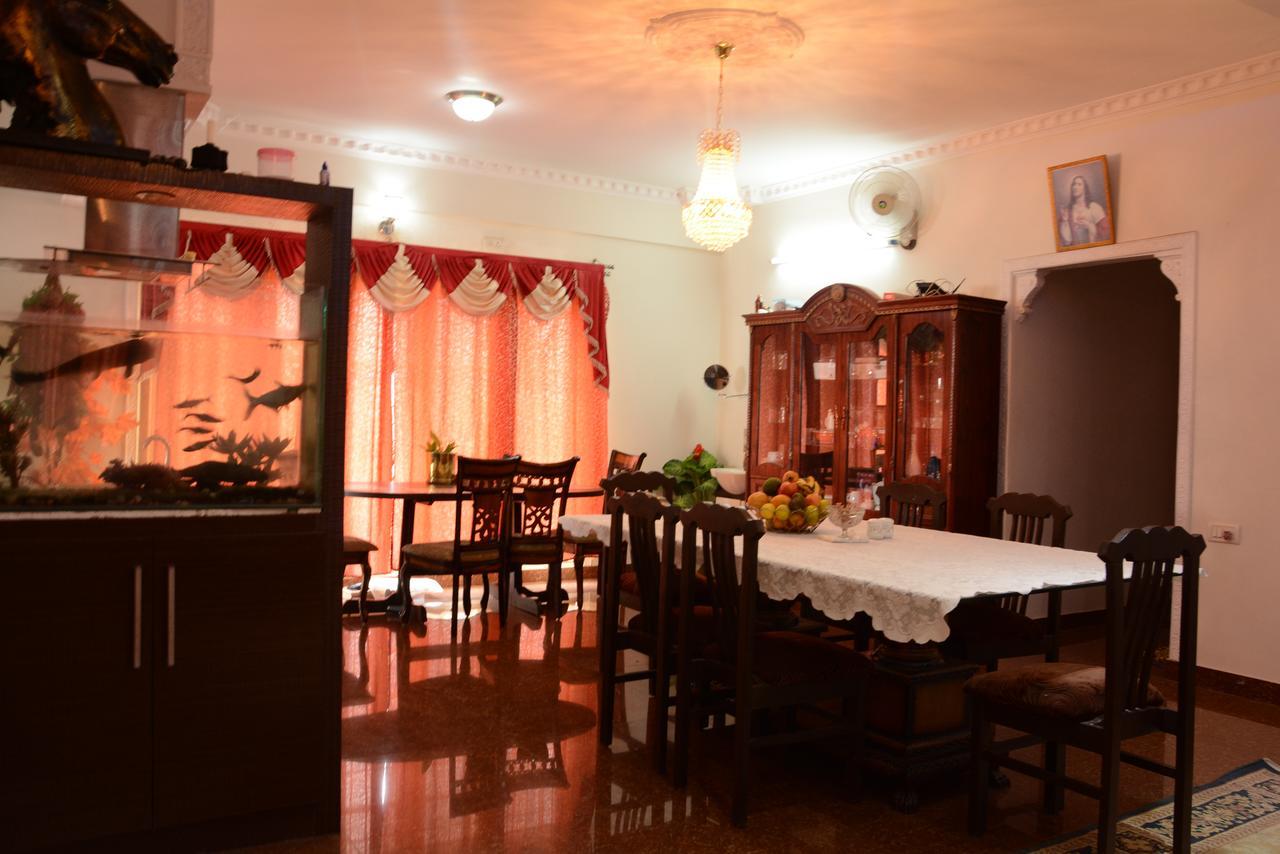 Clarence Residency Acomodação com café da manhã  *