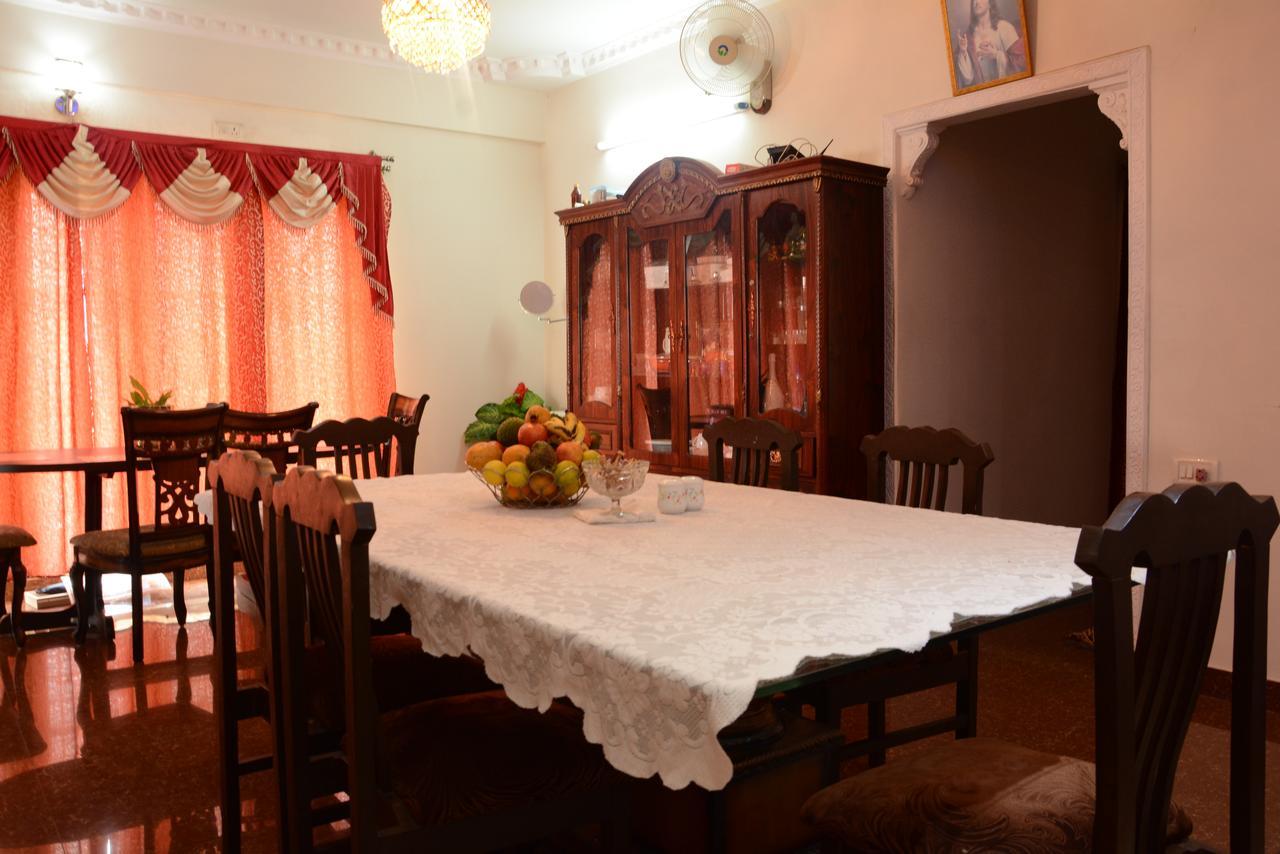 Clarence Residency Acomodação com café da manhã  Bangalore