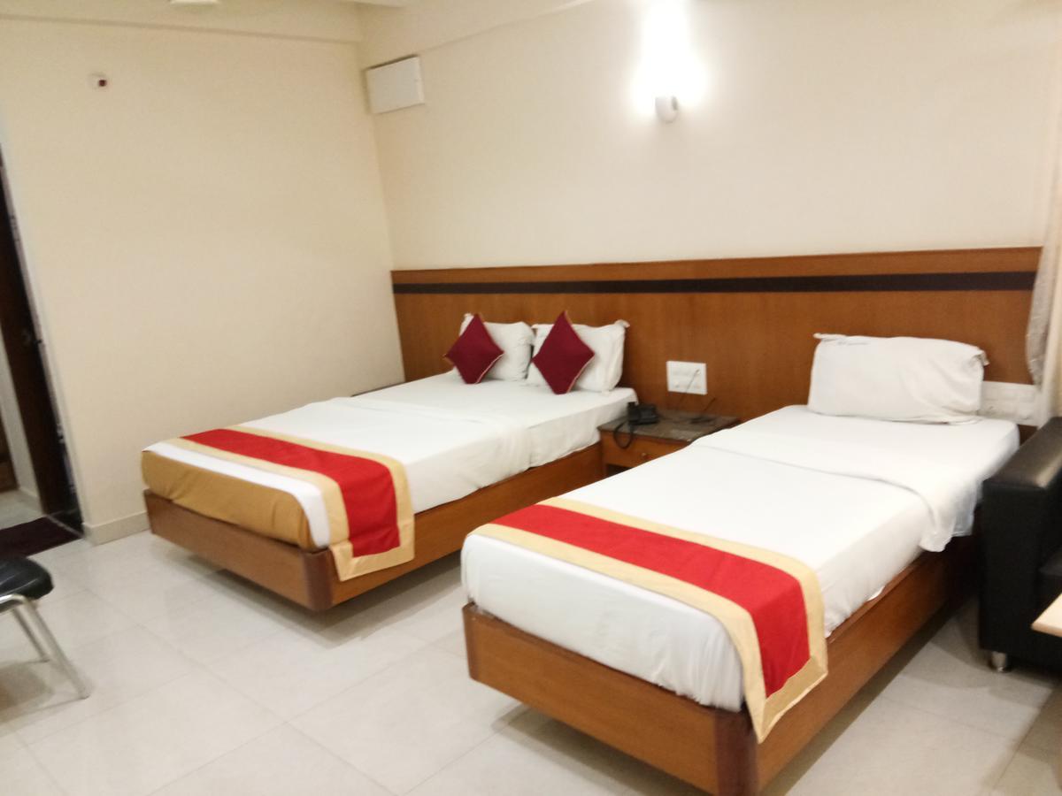 Hlv Grand 3* Bangalore