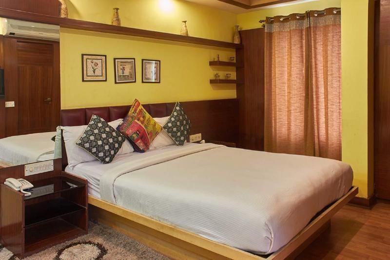 Hotel Capital O 3246 The Bouvice 3*