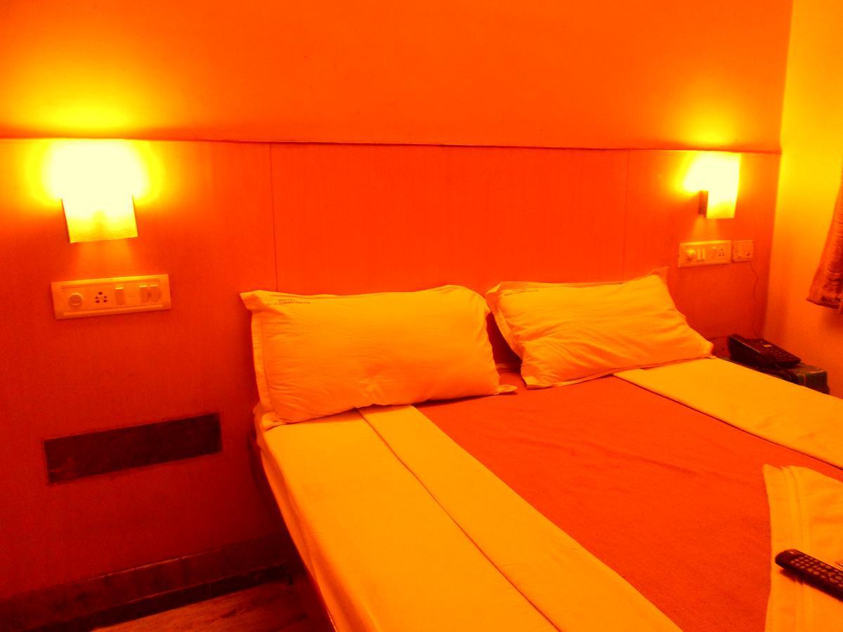Hotel Oyo 16842 Brahma 2*
