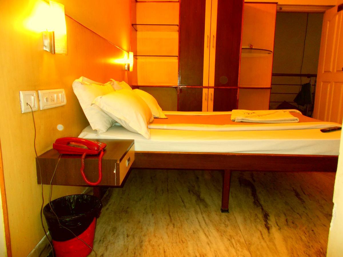 Hotel Oyo 16842 Brahma 2*
