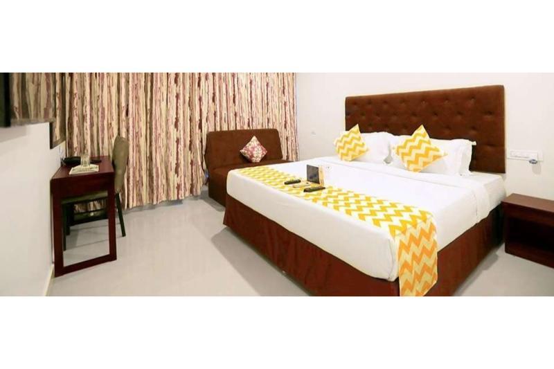Hotel Fabhotel Astra Suites - Hsr Main Road 3*