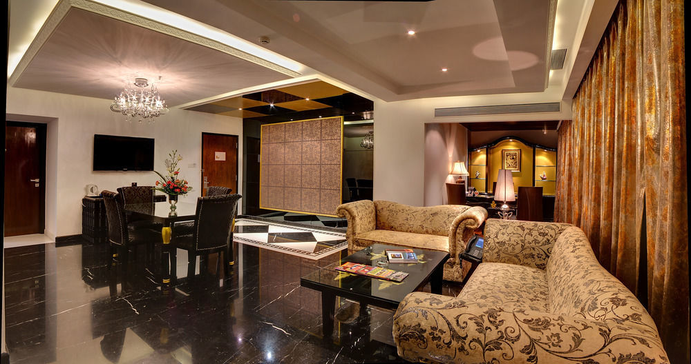 La Marvella, 5* Bangalore