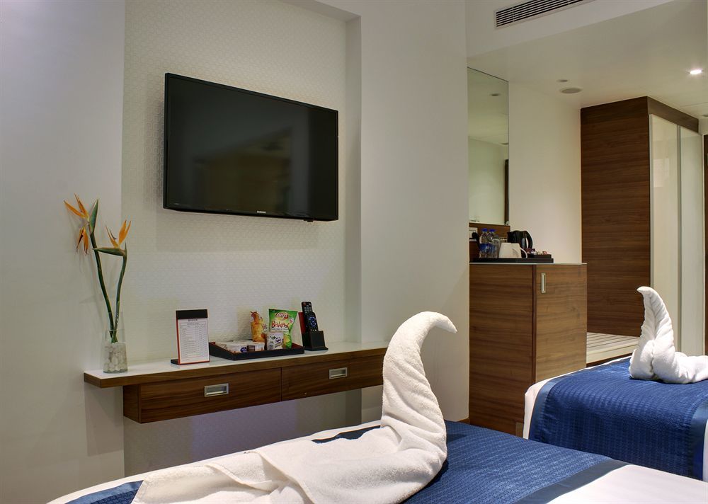 Hotel Ramada Encore Domlur 4*