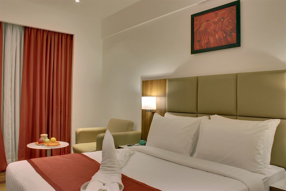 Hotel Ramada Encore Domlur 4*