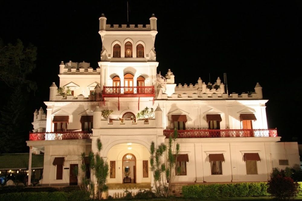 Hotel Jayamahal Palace 4*