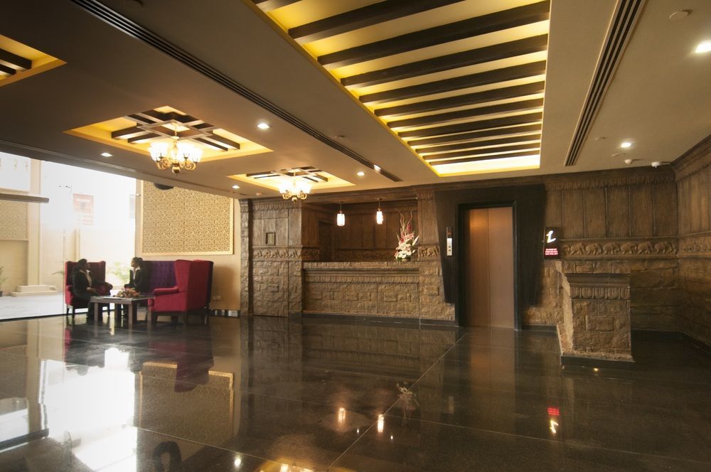 Sterlings Mac 5* Bangalore