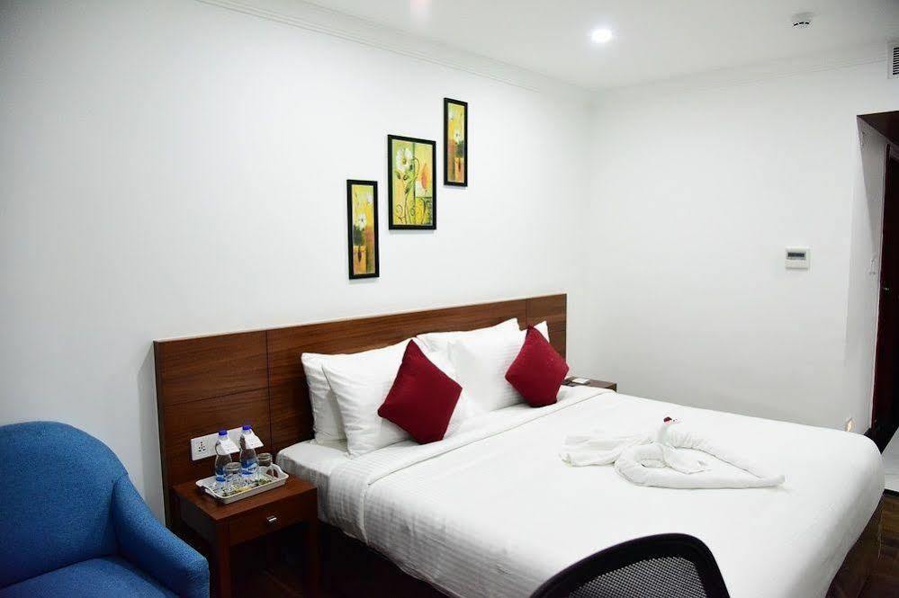 The Royal Comfort 3* Bangalore