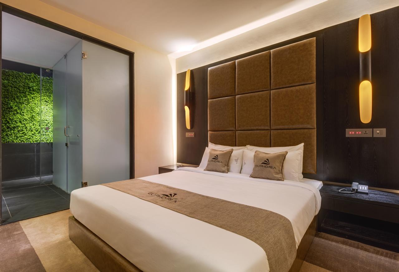 Euphoria Hotel