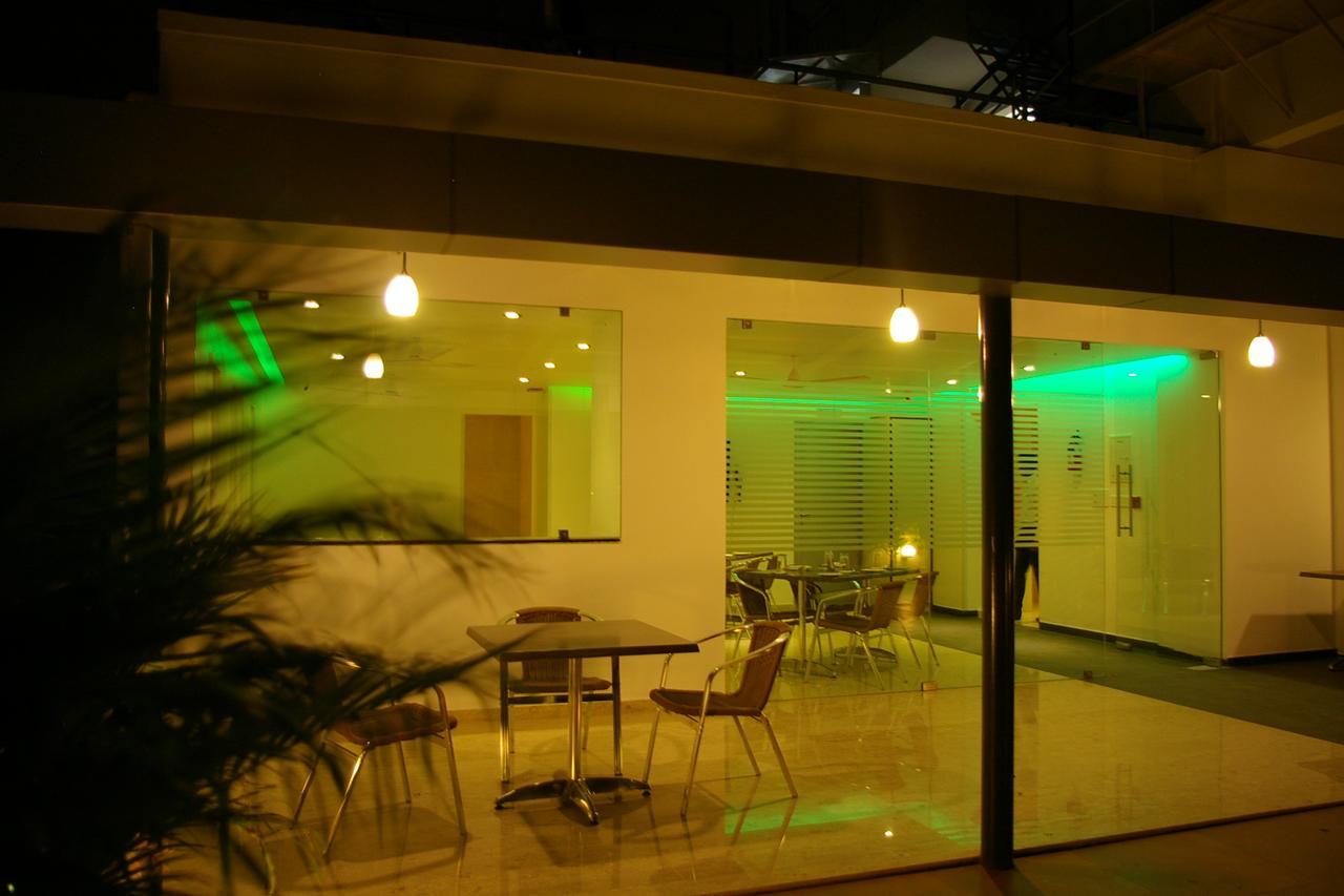 Roseline Suites Hotel