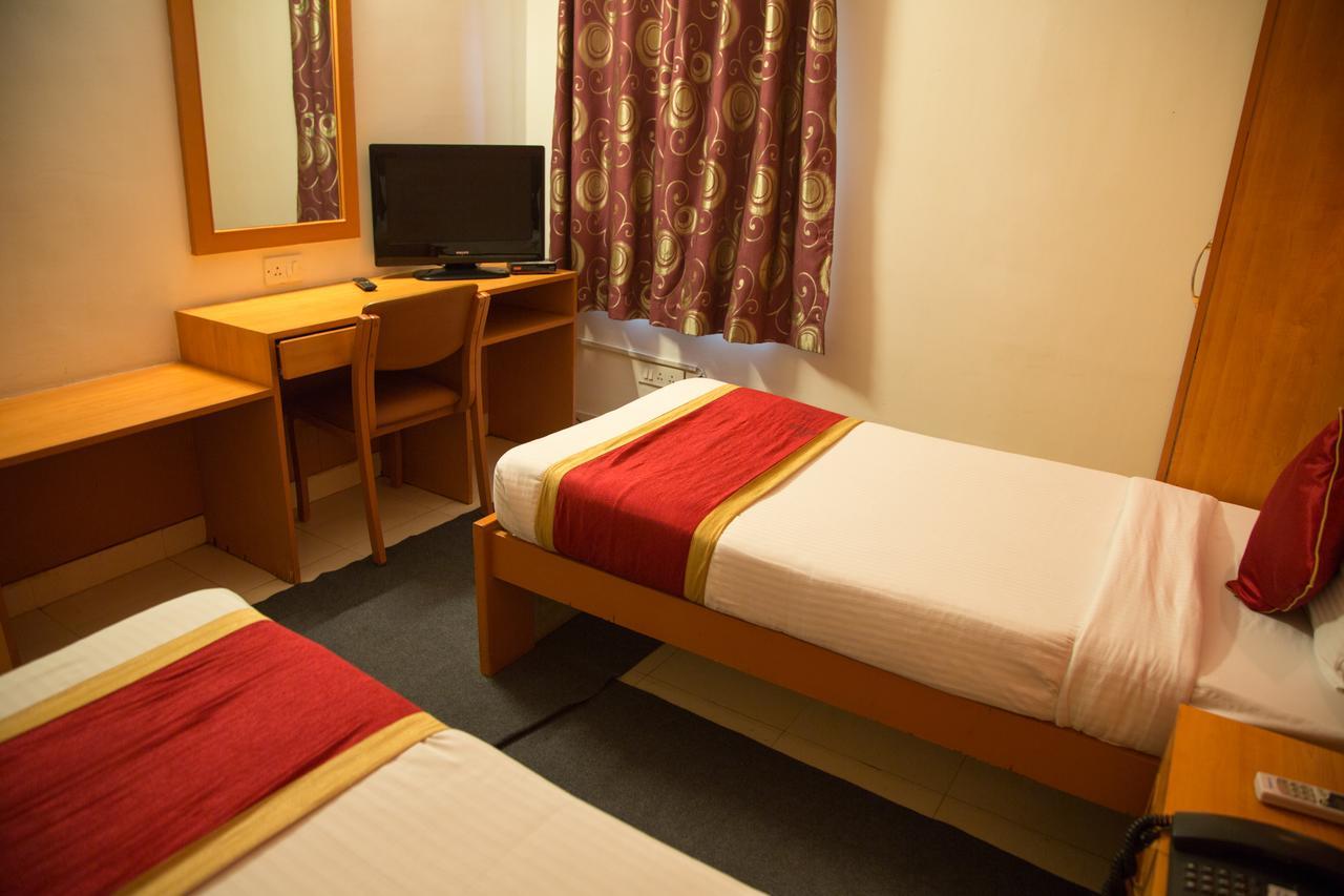 Hotel Oyo 9247 Samrudhi Park