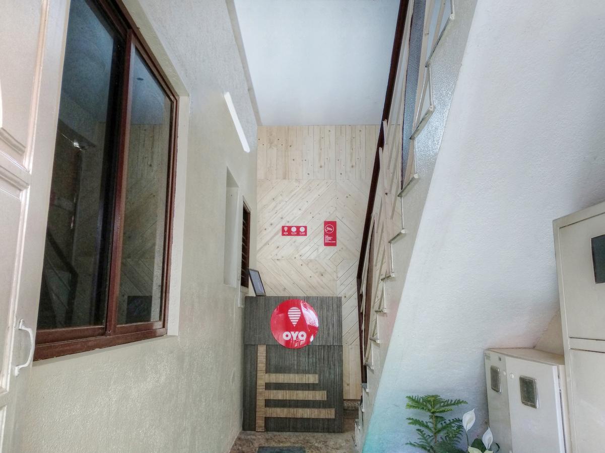 Oyo 10476 Near Forum Mall Hotel Bangalore