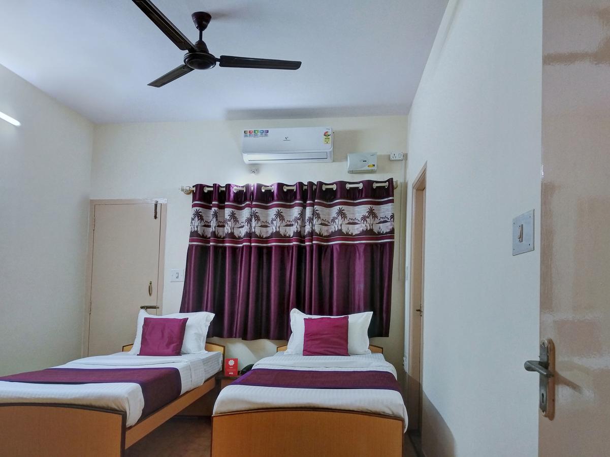 Oyo 10476 Near Forum Mall Bangalore
