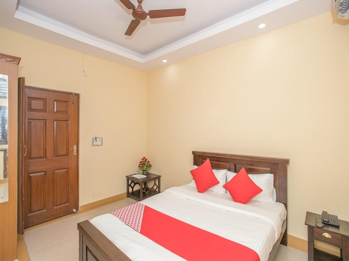 Aparthotel Oyo 12261 Victorian Comforts 3*