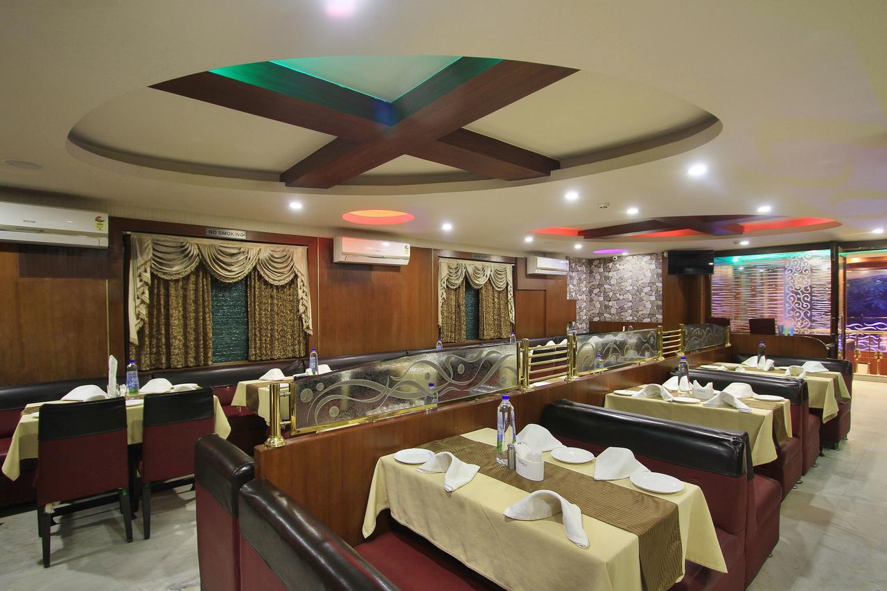 Hotel Oyo 6110 Thalassa 3*