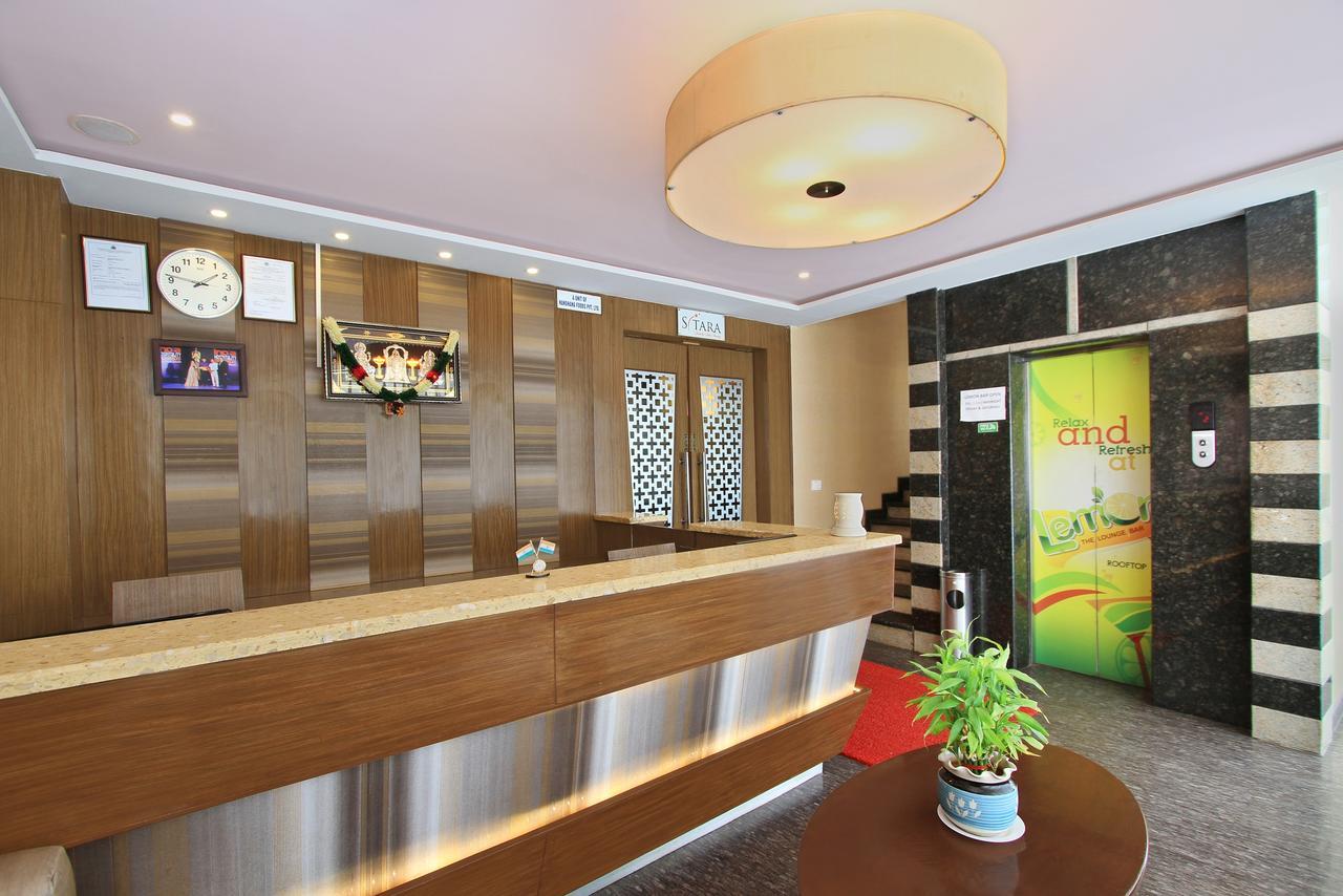 La Sara Comforts Hotel