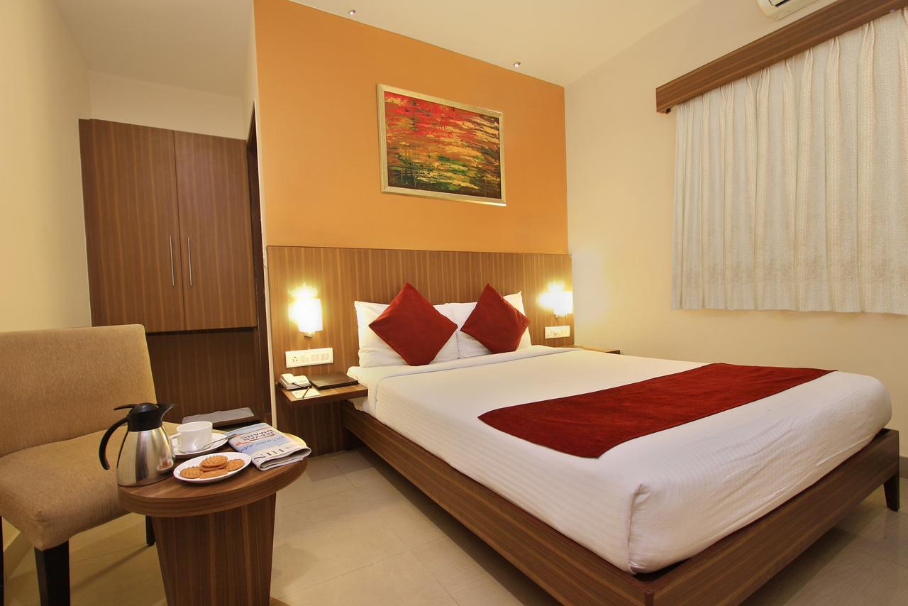 Hotel La Sara Comforts Bangalore