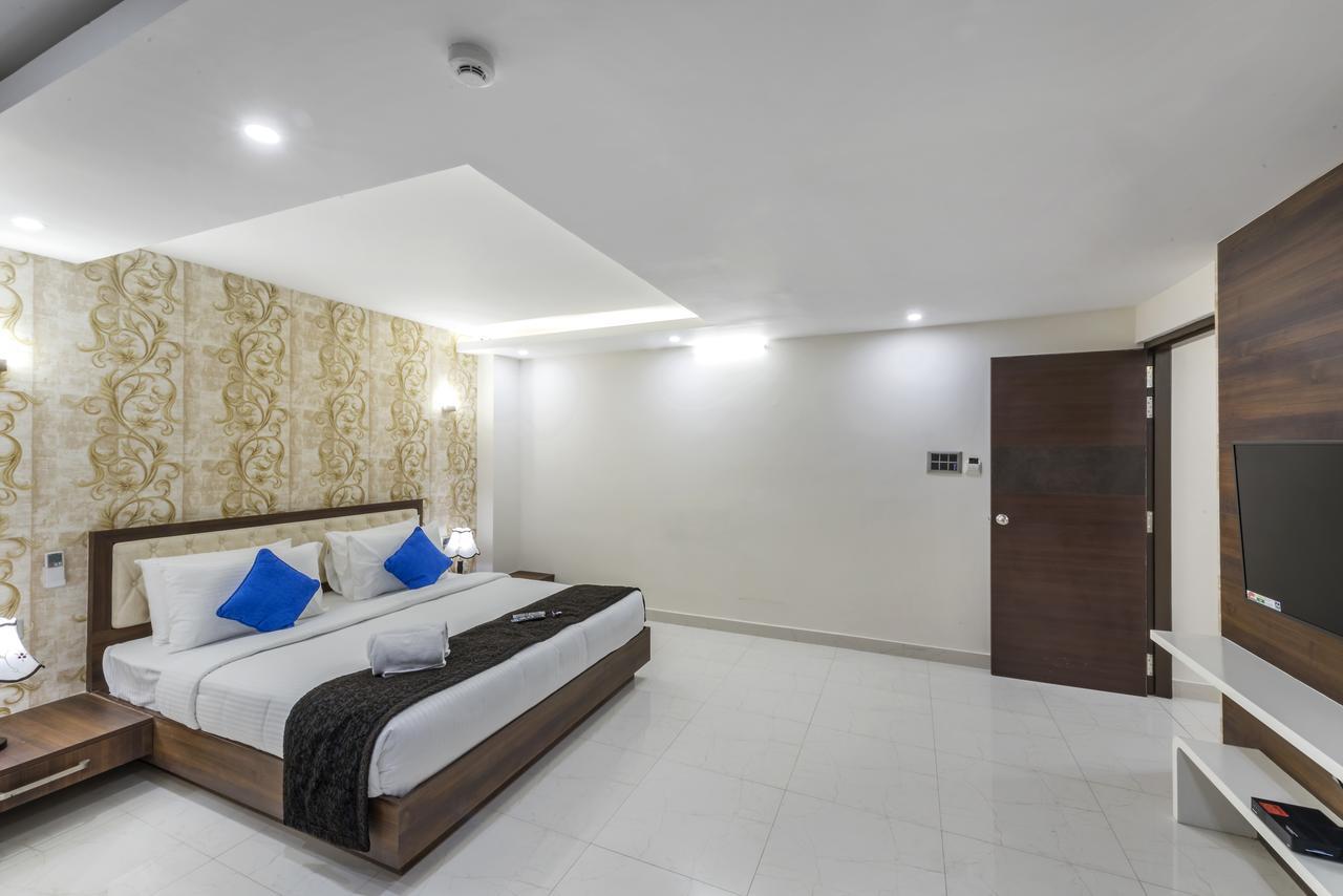 T S Royal Grand Hotel-bommasandra -hosur Road 3*