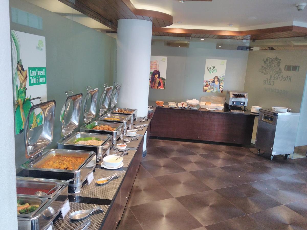 Melange Astris Aparthotel