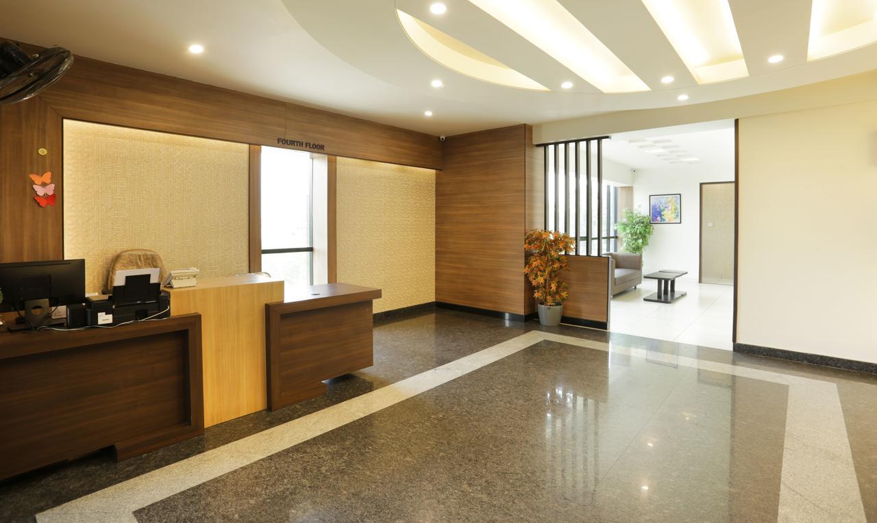 Hotel Treebo Trend Rajathadri Palace