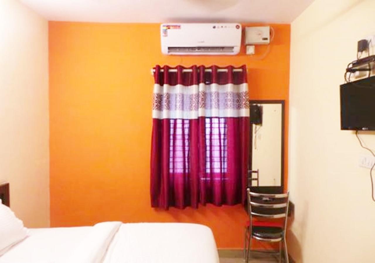 Udupi Residency Hotel *