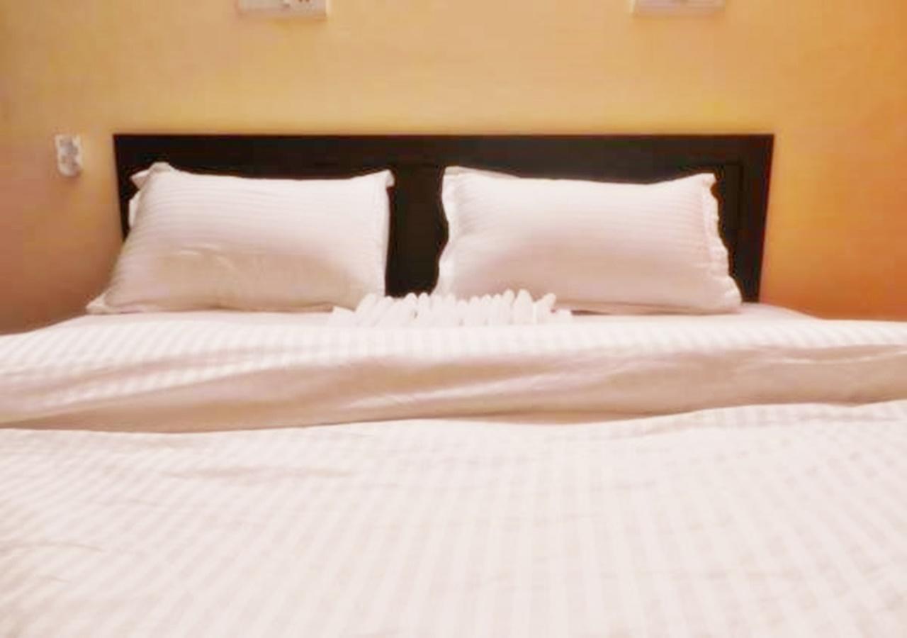 Udupi Residency Hotel *