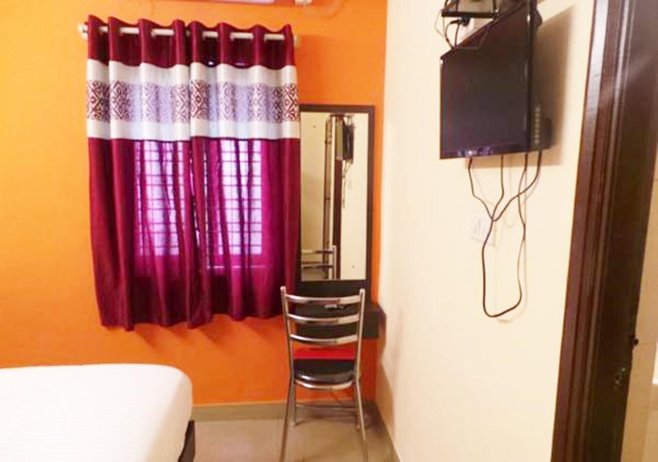 Udupi Residency Hotel *