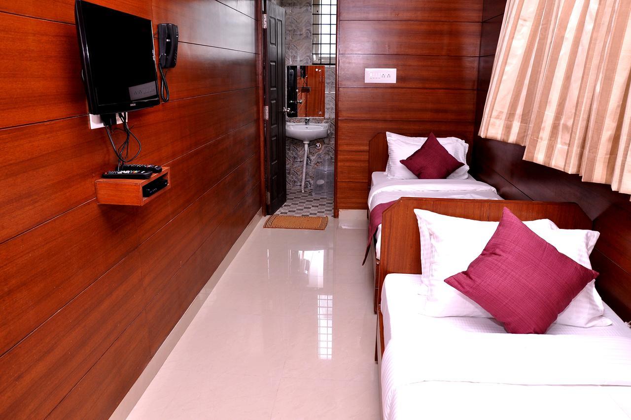 Hotel Shoba Enclave-kammanahalli 2*
