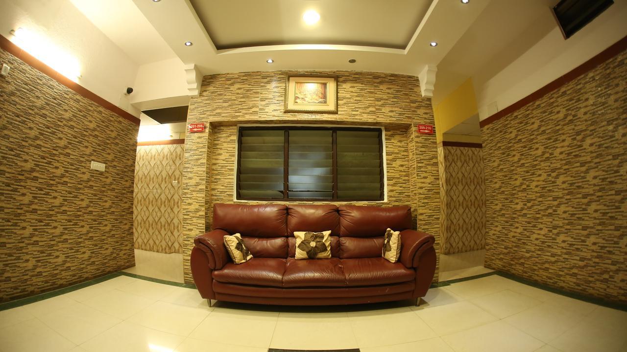 Venkat Presidency 2* Bangalore
