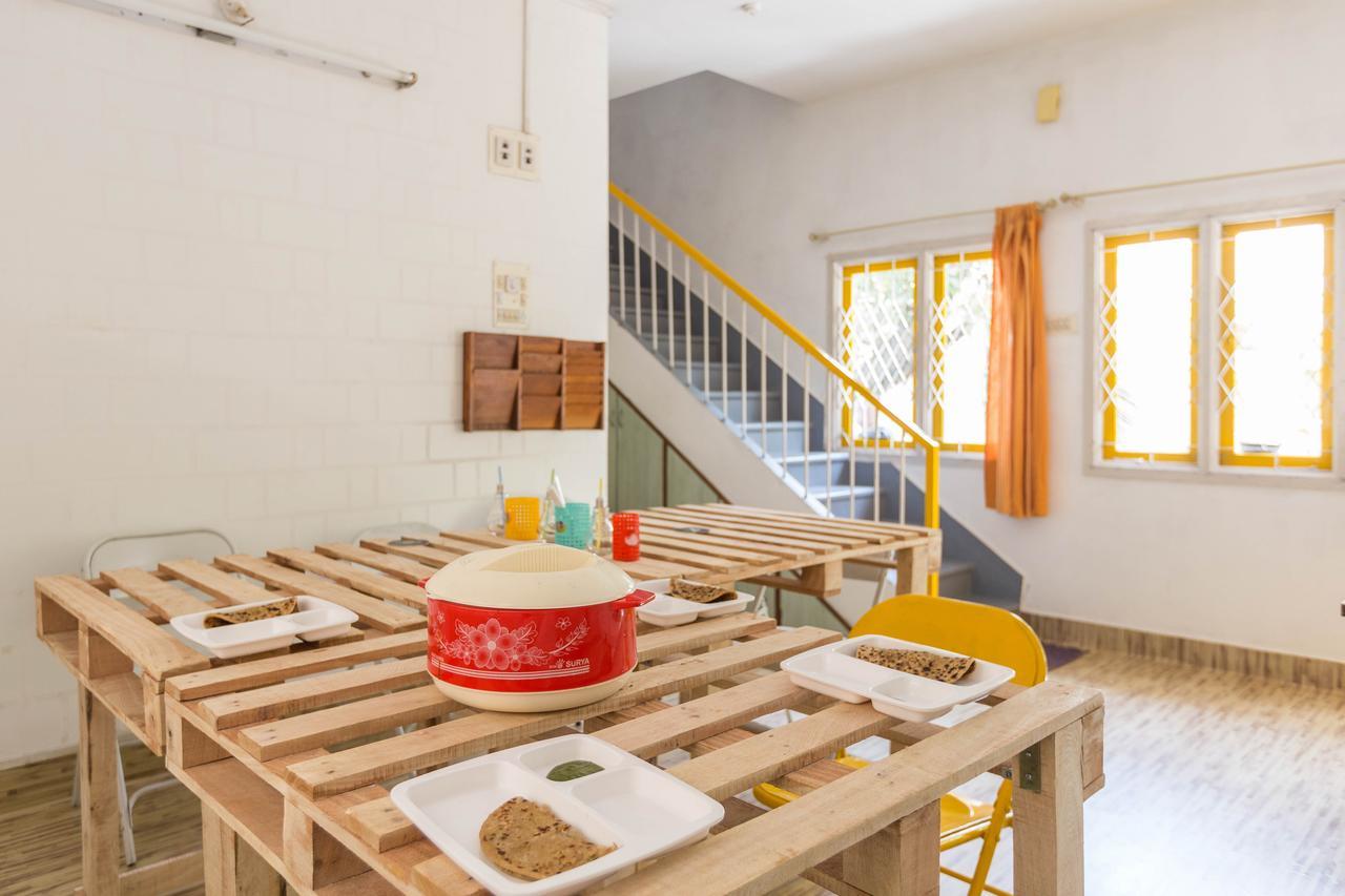 Cuckoo Hostel *