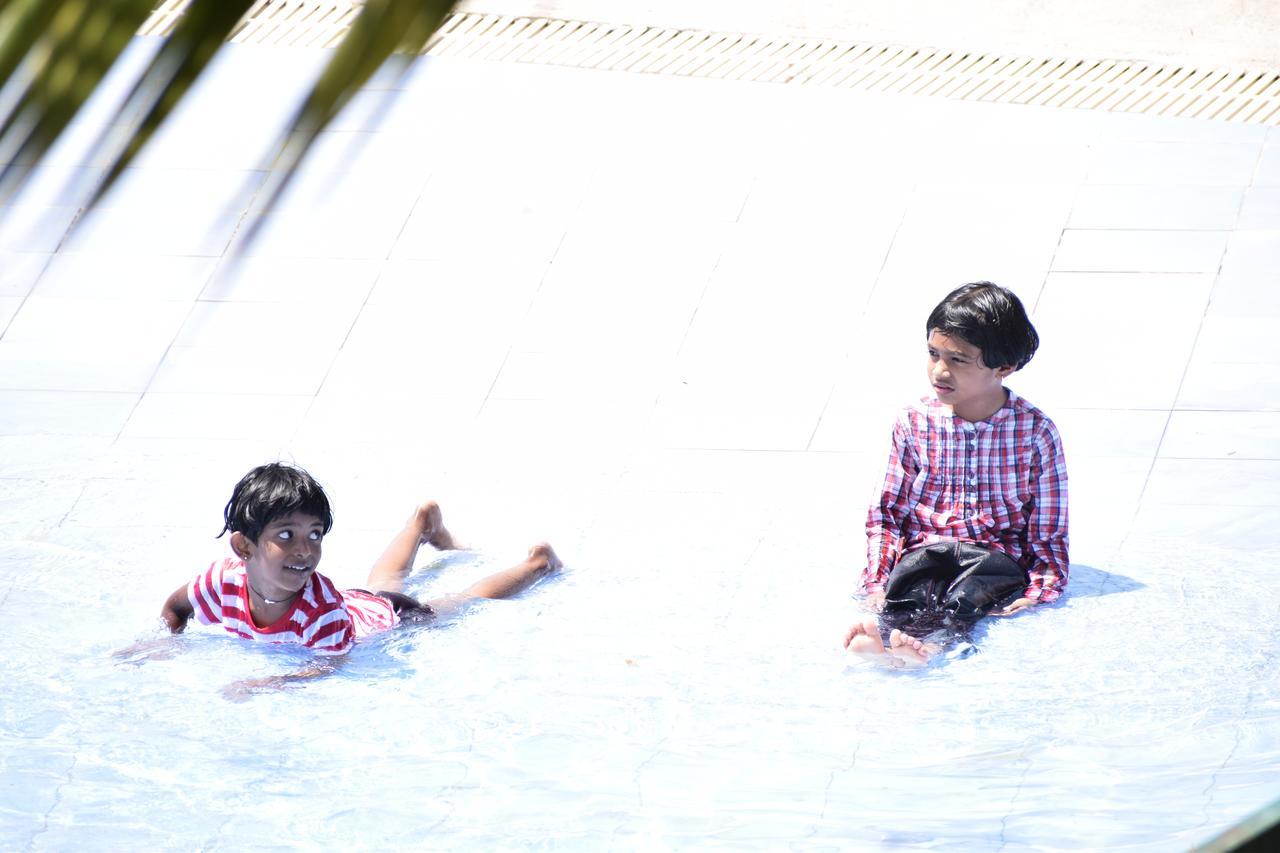 Park And 2* Bangalore