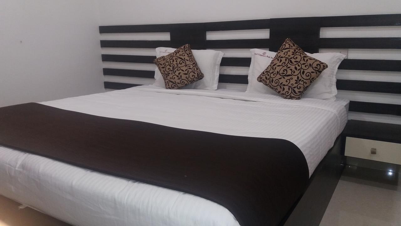 Hotel Corporate Park 3*