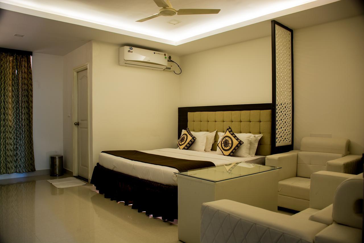 Hotel Corporate Park Bangalore