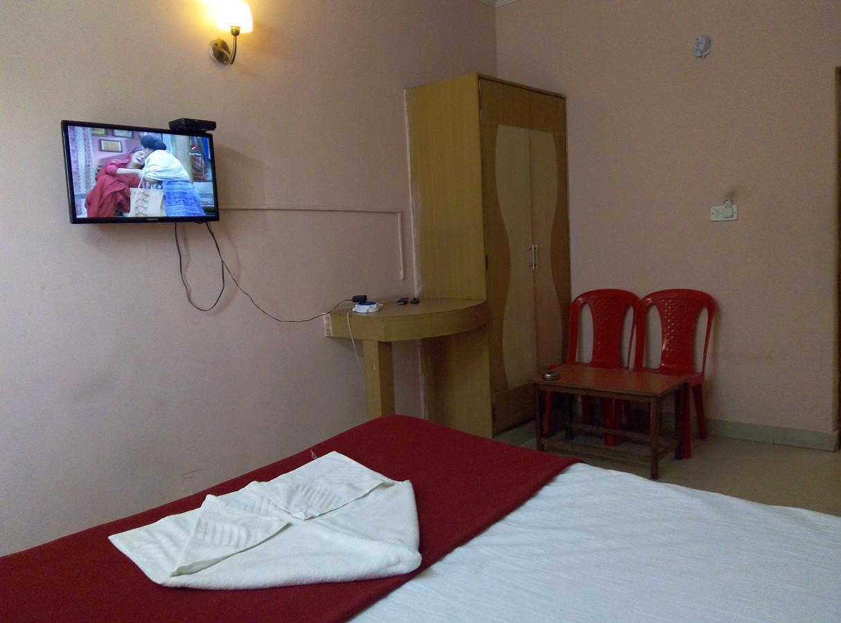 Hotel Sree Bhavani Palace *