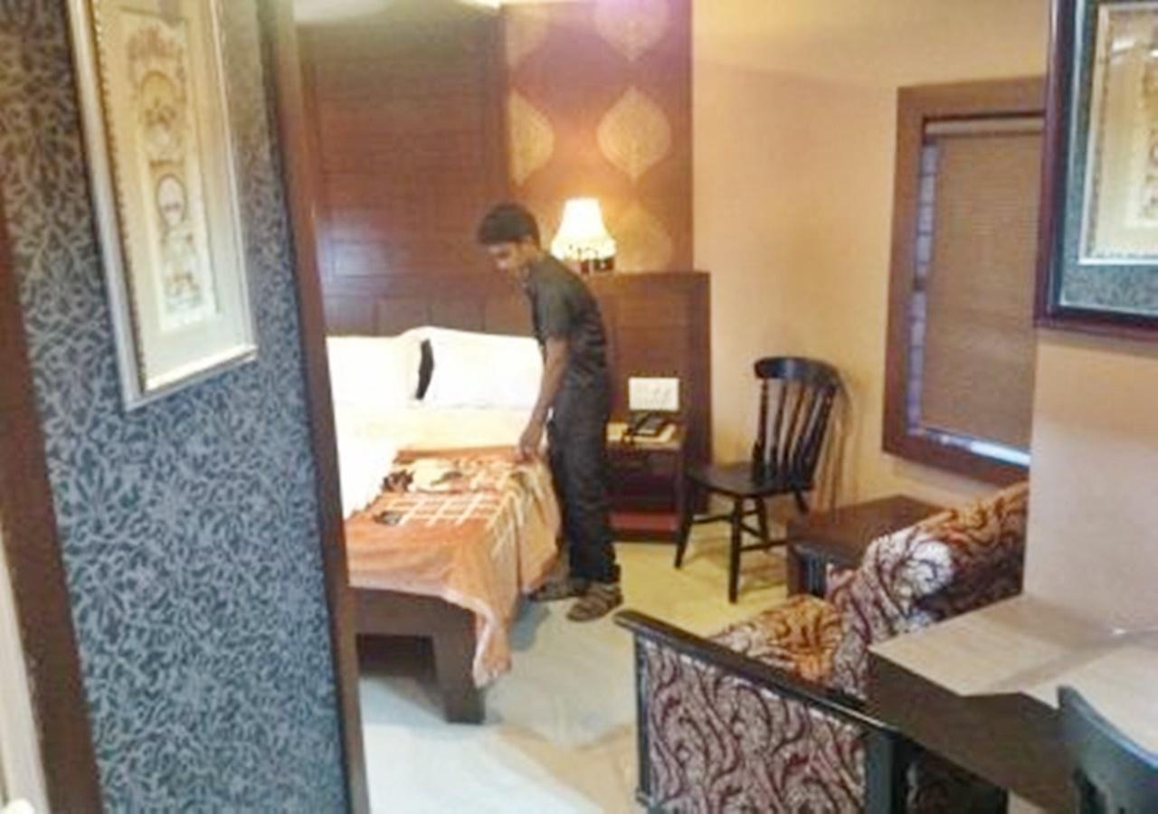 Hotel Royal Avenue *