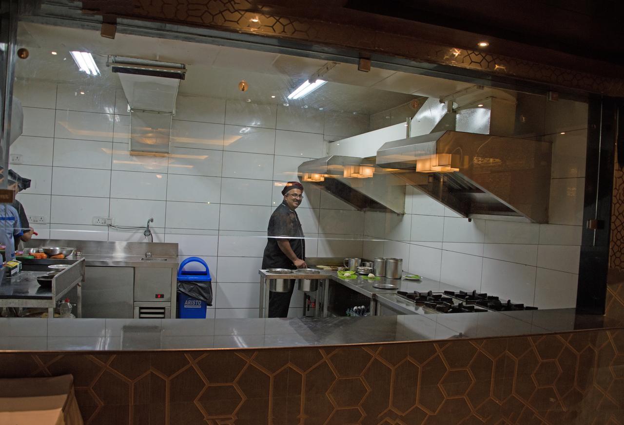 Hotel Maurya Bangalore