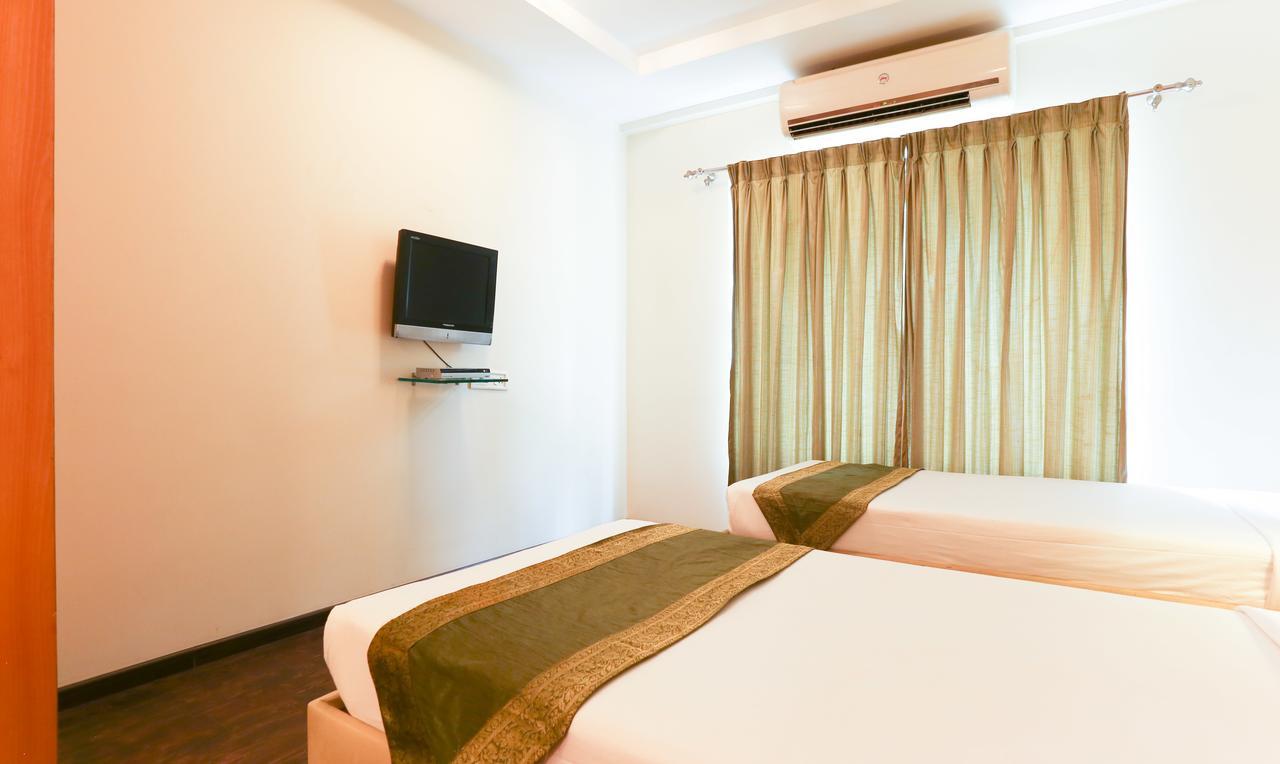 Hotel Treebo Trend The Mayer 3*