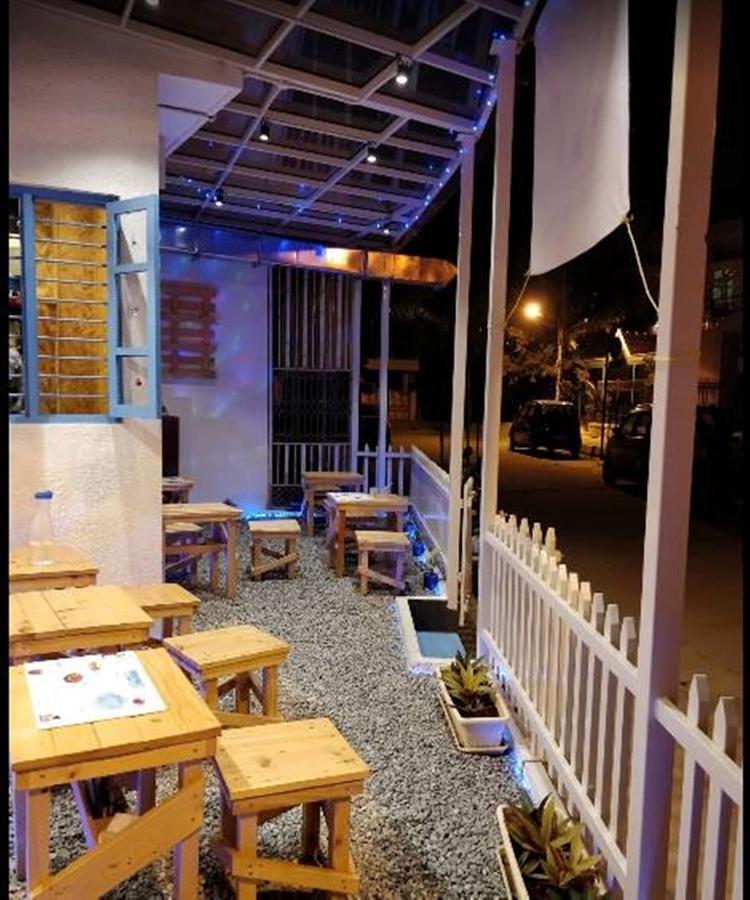 Transit Dorms - A Backpackers & Bangalore