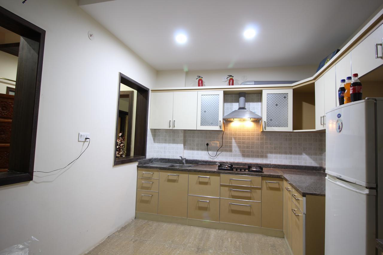 White Feather 3* Bangalore