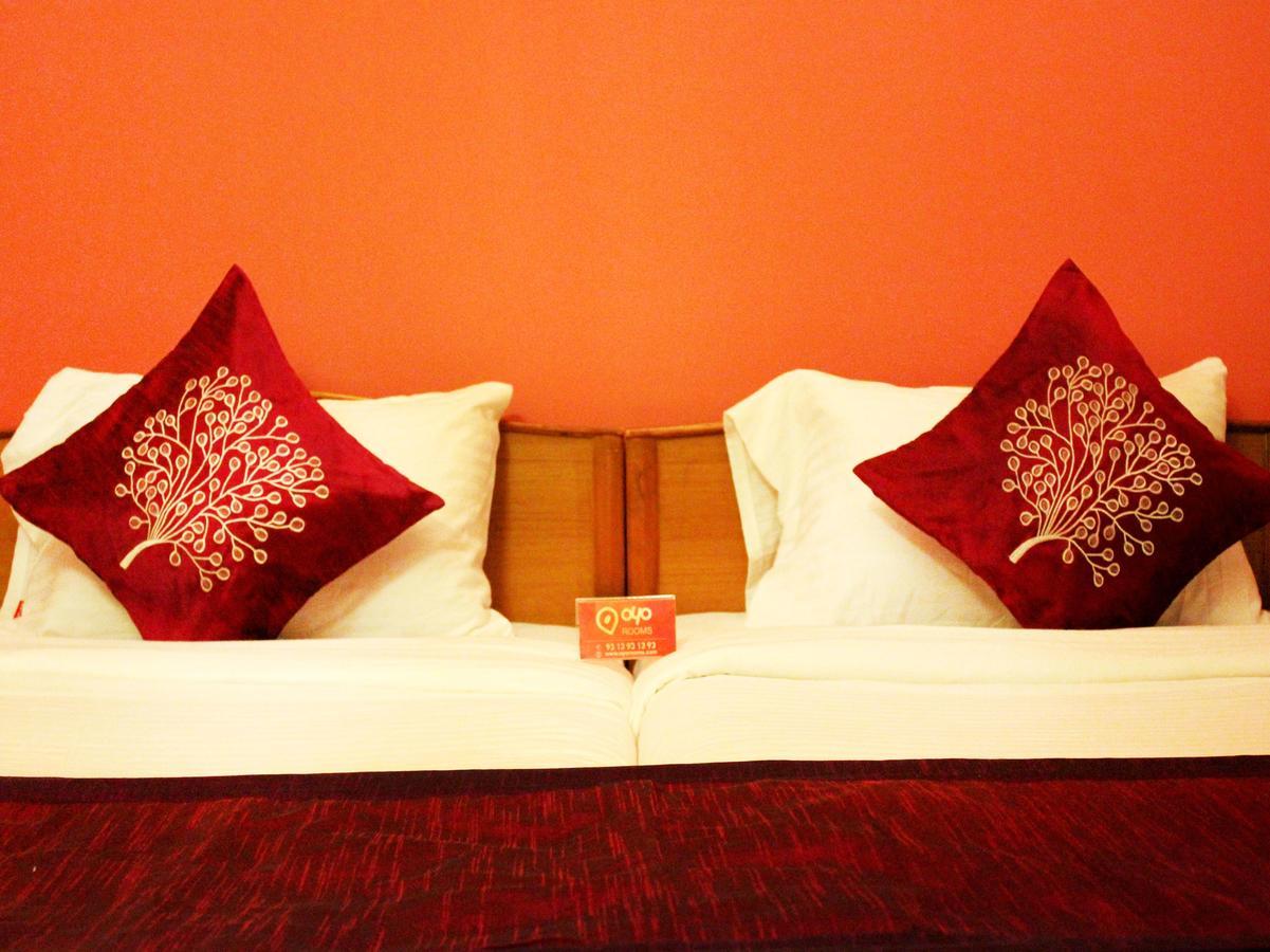 Hotel Oyo 9768 Gokul Harmony 3*
