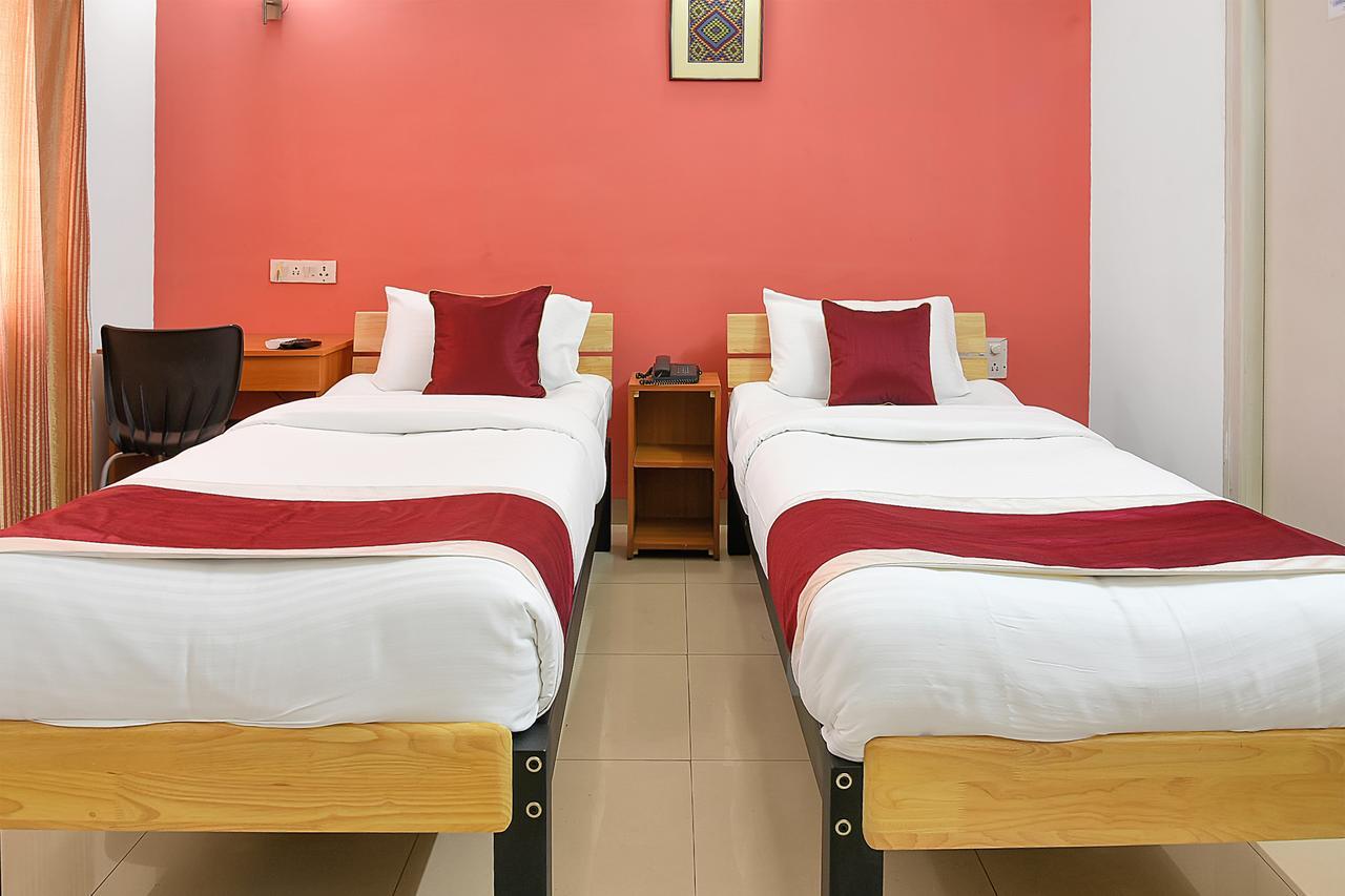 Oyo 9768 Gokul Harmony Hotel 3*
