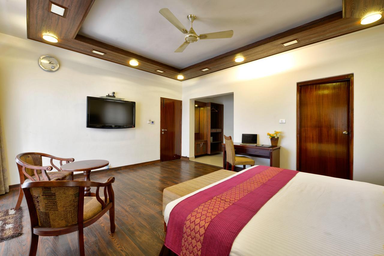 Pleasant Boulevard Mg Road Guest house Bangalore