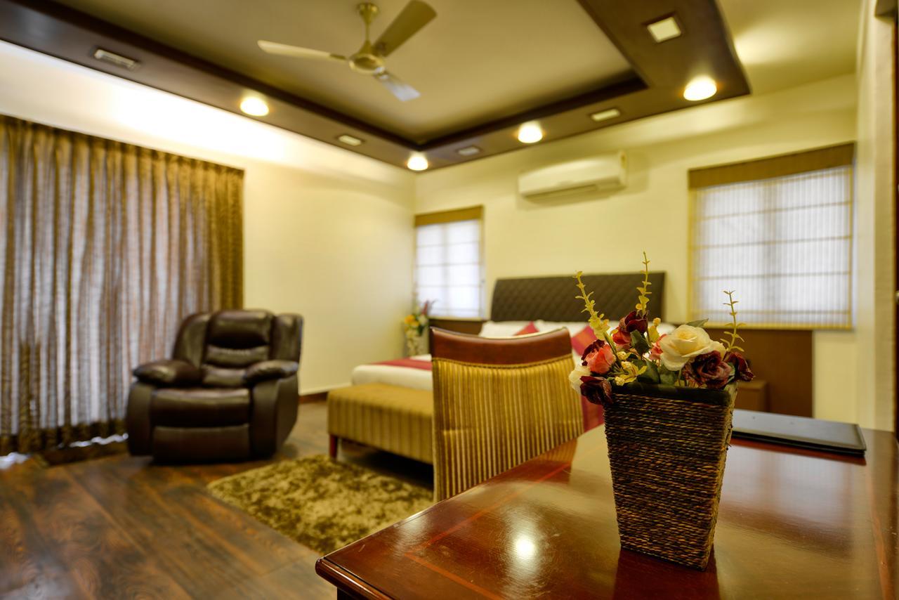 Guest house Pleasant Boulevard Mg Road Bangalore